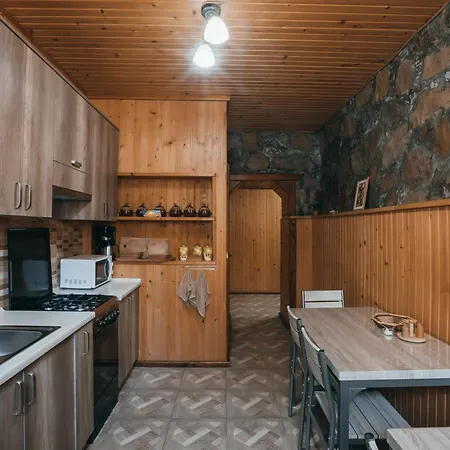 бескид Guest house *